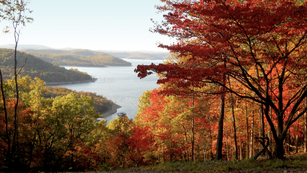 Top 5 Fall Boating Destinations 