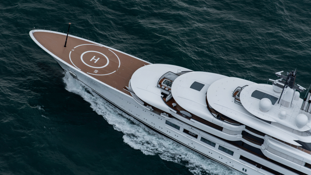 Putin's $700 Million Dollar Yacht Seized