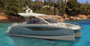 Four Winns Debuts Their First Power Catamaran, off the hook yachts, boating, yachting, boat sales, we buy boats, power catamaran, beneteau, four winns, new boats, marine industry news