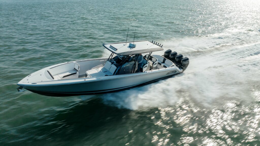 nor tech 390 sport, nor tech, nor tech boats, high performance boats, boating, yachting, luxury center console, nor tech luxury boats, nor tech high performance boats, off the hook yacht sales, benefits of a nor tech, reasons to buy a nor tech, fushion, power, luxury