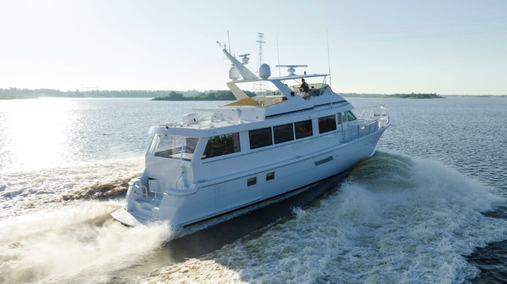 year round boating, boating, yachting, boats, yachts, off the hook yachts, boating in the south, boating in the north,
