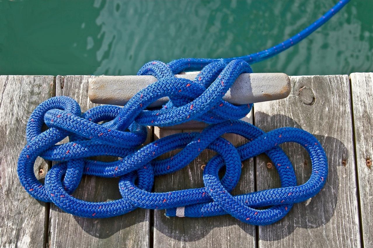 Knot Tying Tips & Best Stores for Buying Boat Products